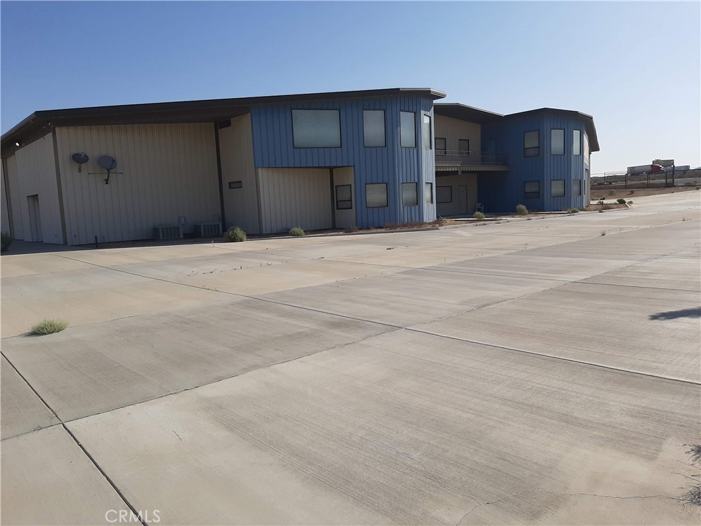 18173 Osborne Road, Victorville, CA 92394