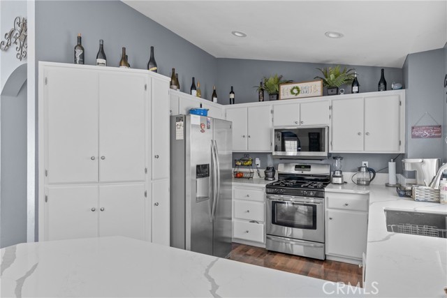 Detail Gallery Image 8 of 35 For 515 5th Ave, Santa Maria,  CA 93458 - 3 Beds | 2 Baths