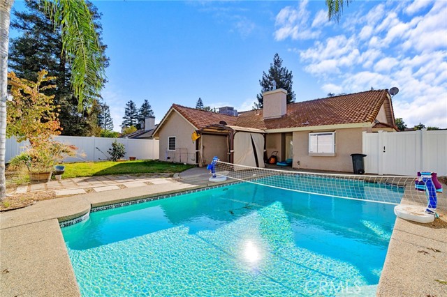 Detail Gallery Image 26 of 33 For 2505 Stuart Ave, Clovis,  CA 93611 - 4 Beds | 2 Baths