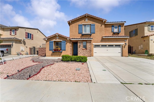 Detail Gallery Image 33 of 34 For 4803 Hawk Ridge Ave, Fontana,  CA 92336 - 4 Beds | 3/1 Baths