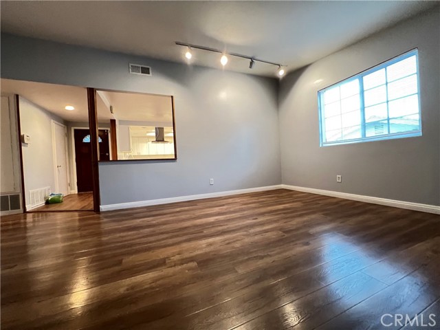 Detail Gallery Image 8 of 19 For 141 N Prospectors Rd, Diamond Bar,  CA 91765 - 4 Beds | 2 Baths