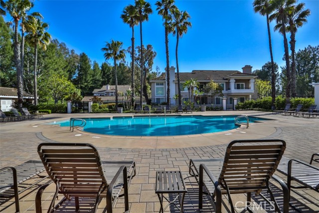 8025 E Sandstone Drive, Anaheim Hills CA: https://media.crmls.org/medias/ead78975-d0e7-4ce9-a2f2-4b60c6e03bb5.jpg