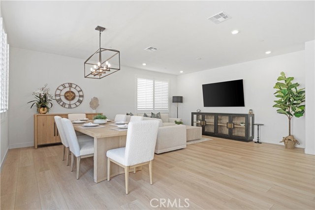 30310 Wild Oat Street, Murrieta CA: https://media.crmls.org/medias/ead82c3b-cc5a-4f6a-8aee-eab9ca2206e0.jpg