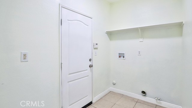 14412 Moon Valley Street, Victorville CA: https://media.crmls.org/medias/ead85229-0cfc-48b0-8d56-8a15b3052074.jpg