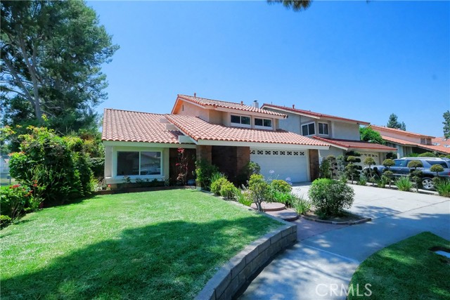 16329 Cherry Fall Lane, Cerritos CA: https://media.crmls.org/medias/ead87feb-0a2d-4696-8f68-dc3b3e5fc0b2.jpg