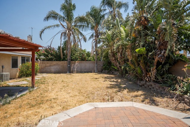 Detail Gallery Image 28 of 33 For 16205 Seville Ave, Fontana,  CA 92335 - 4 Beds | 2 Baths