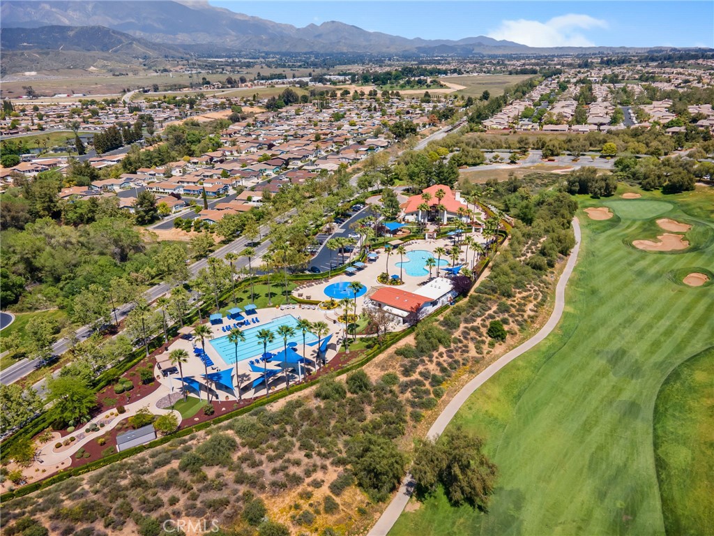 https://media.crmls.org/medias/ead8a128-2495-42bc-aa53-e53006a3e0da.jpg?preset=X-Large