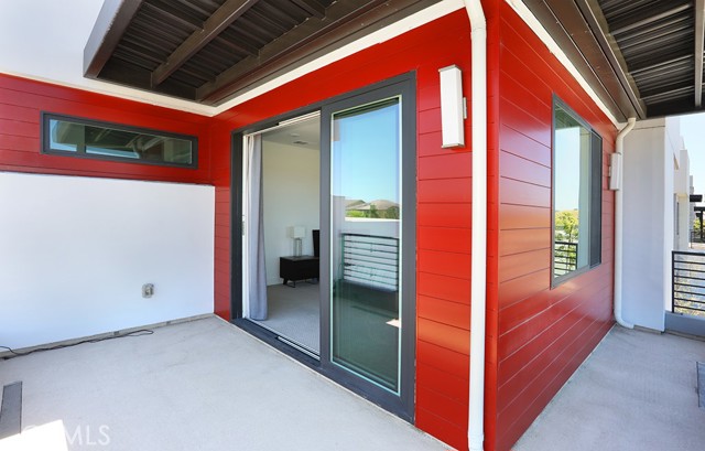 99 Waypoint, Tustin CA: https://media.crmls.org/medias/ead8b526-d604-475f-9e34-95e4863c7804.jpg