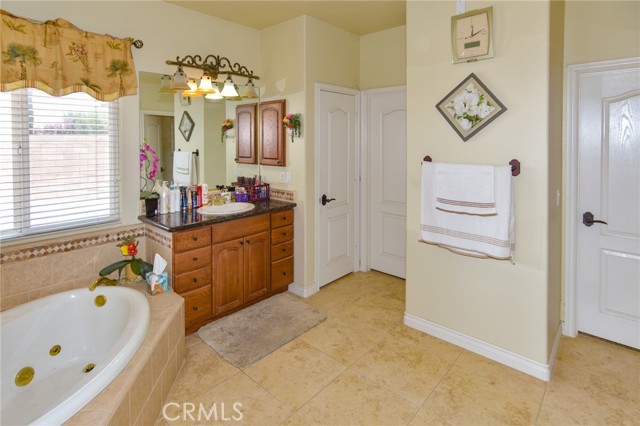 Detail Gallery Image 30 of 50 For 19187 Glenbrook Cir, Apple Valley,  CA 92308 - 3 Beds | 2/1 Baths