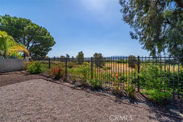 Detail Gallery Image 5 of 36 For 31433 Corte Madera, Temecula,  CA 92592 - 3 Beds | 2 Baths