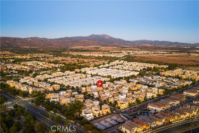 Detail Gallery Image 9 of 70 For 126 Interval, Irvine,  CA 92618 - 5 Beds | 4 Baths
