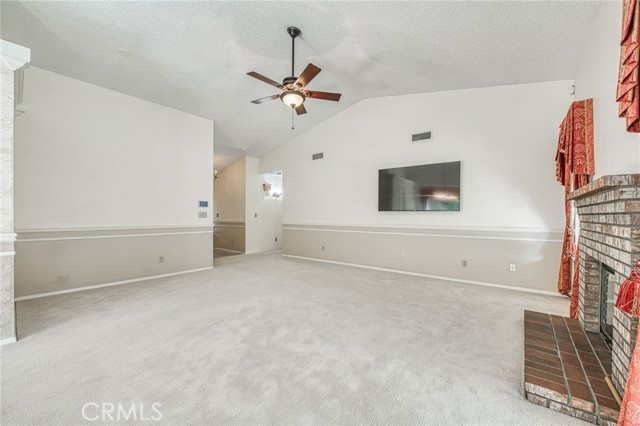 Detail Gallery Image 11 of 35 For 335 Mckelvy, Clovis,  CA 93611 - 4 Beds | 2 Baths