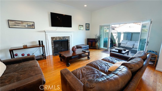 716 Catalina Avenue, Redondo Beach, California 90277, 3 Bedrooms Bedrooms, ,3 BathroomsBathrooms,Residential,Sold,Catalina,DW22220315