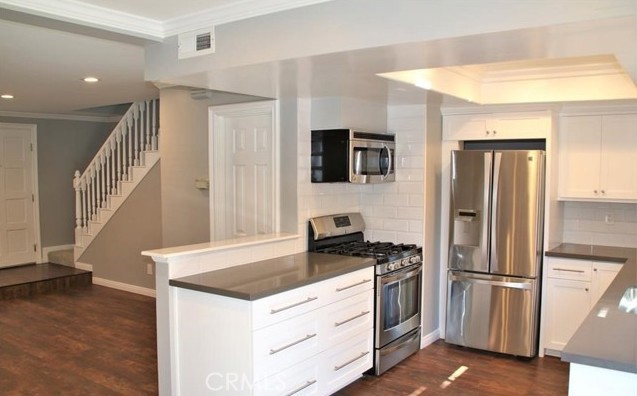 Eadd0275 6d97 4c9c Add7 Fc2a31a803b5