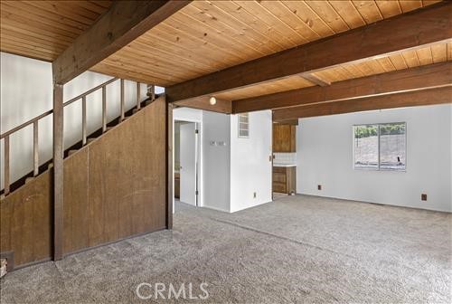 Detail Gallery Image 4 of 42 For 28921 Bear Valley Rd, Tehachapi,  CA 93561 - 3 Beds | 2 Baths