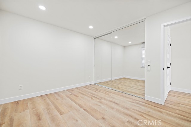 Detail Gallery Image 16 of 24 For 21209 De La Guerra St, Woodland Hills,  CA 91364 - 1 Beds | 1 Baths