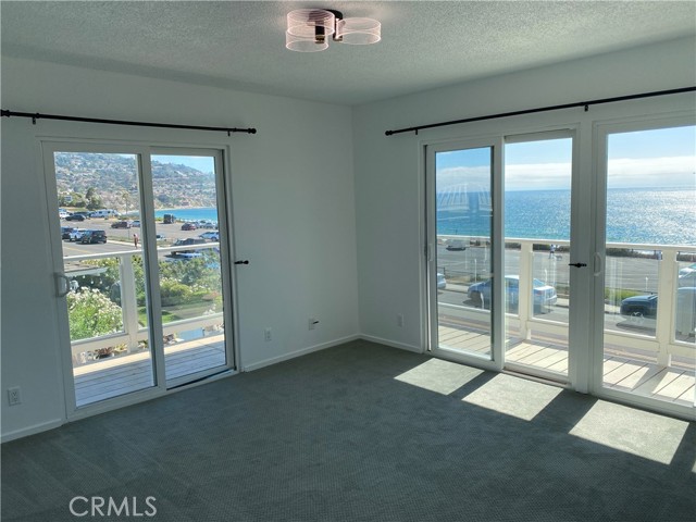 Detail Gallery Image 15 of 44 For 320 Paseo De La Playa a,  Redondo Beach,  CA 90277 - 2 Beds | 2/1 Baths