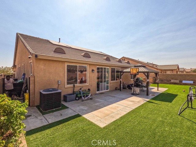 13468 Maxwell Court Victorville CA 92395