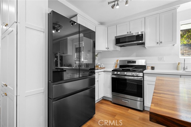 Detail Gallery Image 10 of 55 For 3720 Harriman, Los Angeles,  CA 90032 - 4 Beds | 3 Baths