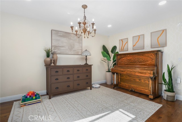 Detail Gallery Image 13 of 26 For 1467 Stonewood Ct, San Pedro,  CA 90732 - 3 Beds | 2/1 Baths