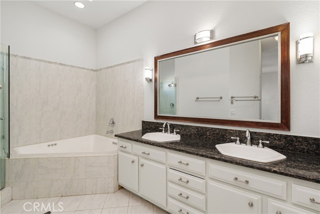 Detail Gallery Image 10 of 34 For 30071 White Wake Dr, Canyon Lake,  CA 92587 - 4 Beds | 3 Baths