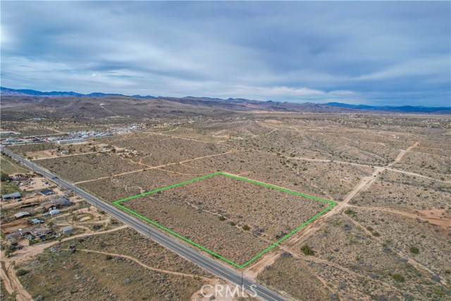 Detail Gallery Image 9 of 32 For 4824 Elata Ave, Yucca Valley,  CA 92284 - – Beds | – Baths