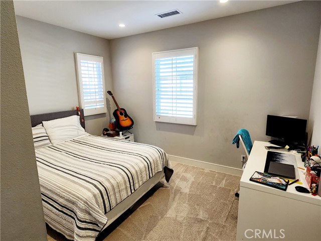 Detail Gallery Image 12 of 16 For 109 Tritone, Irvine,  CA 92602 - 3 Beds | 2/1 Baths