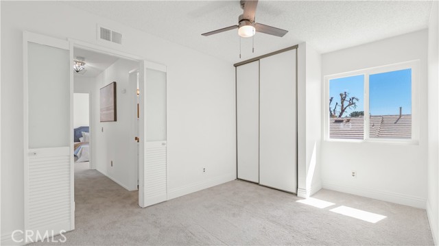 Image 24 of 41 For 12283 Mint Ct