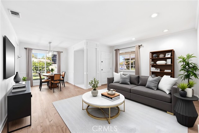 Detail Gallery Image 3 of 41 For 18638 Malden, Northridge,  CA 91324 - 4 Beds | 2 Baths