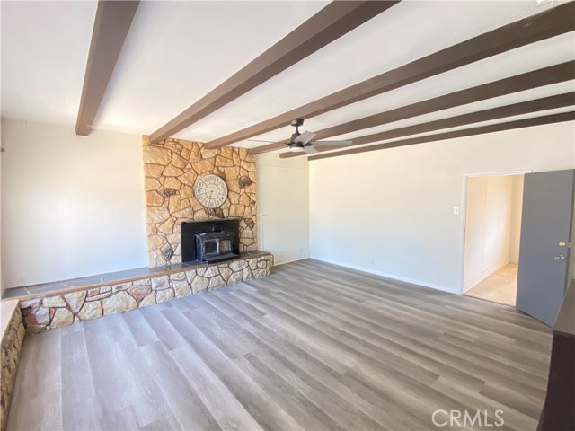 Detail Gallery Image 4 of 14 For 24455 Eucalyptus Ave, Moreno Valley,  CA 92553 - 3 Beds | 1/1 Baths