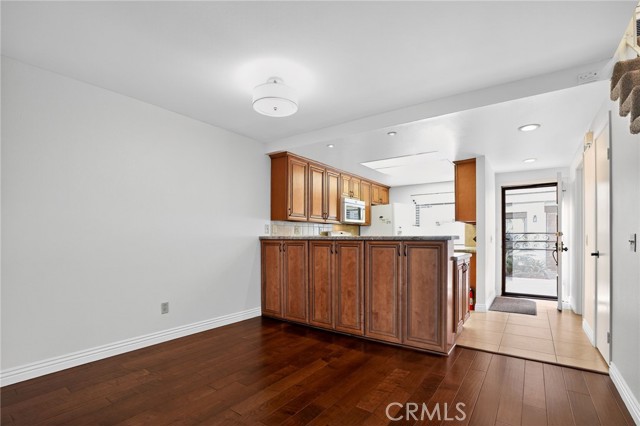 Detail Gallery Image 7 of 23 For 376 Hawaii, Placentia,  CA 92870 - 2 Beds | 1/1 Baths