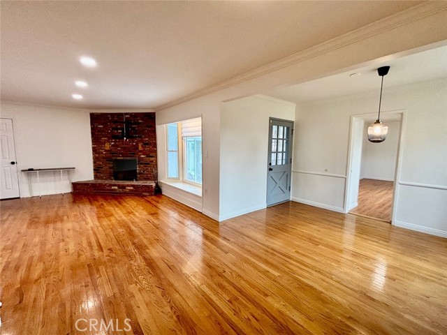 Detail Gallery Image 10 of 16 For 16316 Sylvanwood Ave, Norwalk,  CA 90650 - 4 Beds | 2 Baths