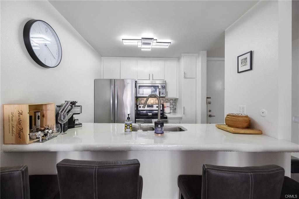 Detail Gallery Image 6 of 27 For 532 N Rossmore Ave #412,  Los Angeles,  CA 90004 - 1 Beds | 1 Baths