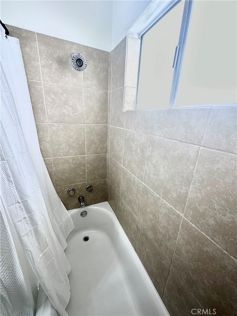 MLS #OC25148518 img 10