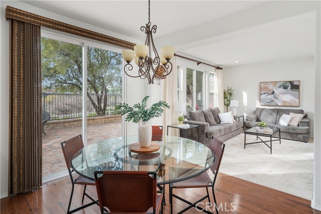 Detail Gallery Image 13 of 37 For 24125 Willowbrooke Ct, Valencia,  CA 91354 - 4 Beds | 3 Baths