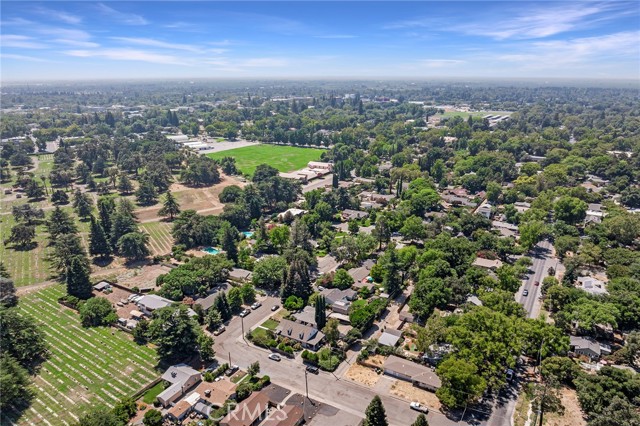 Detail Gallery Image 38 of 40 For 498 E Sacramento Ave, Chico,  CA 95926 - 5 Beds | 2/1 Baths