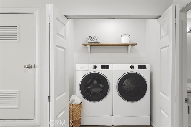 13105 Via Tuscany, Riverside CA: https://media.crmls.org/medias/eae59c35-d203-43ce-bf0d-51961cdd86f7.jpg