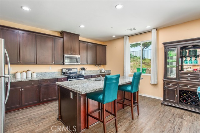 11294 Chappell Way, Beaumont CA: https://media.crmls.org/medias/eae5e74e-7995-4460-a1ea-ba25a6046282.jpg