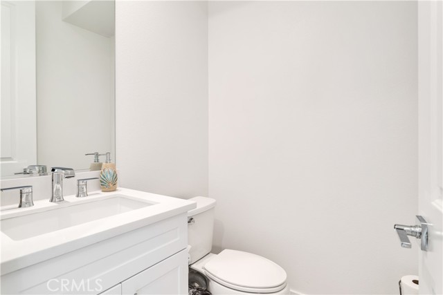 43180 Portuale Court, Indio CA: https://media.crmls.org/medias/eae60802-0eb8-4fcc-b75d-ee1210fa2889.jpg