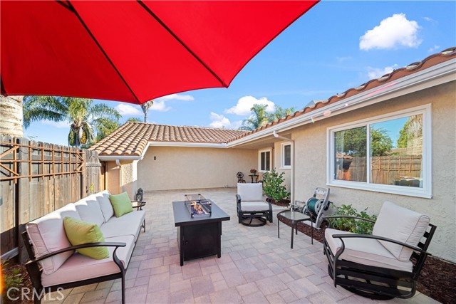 1469 Dara Street, Camarillo CA: https://media.crmls.org/medias/eae63c64-bc34-4aef-a9f7-3f1748f2ee41.jpg