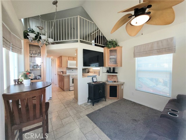 Detail Gallery Image 10 of 20 For 1295 S Cawston Ave #480,  Hemet,  CA 92545 - 2 Beds | 1 Baths