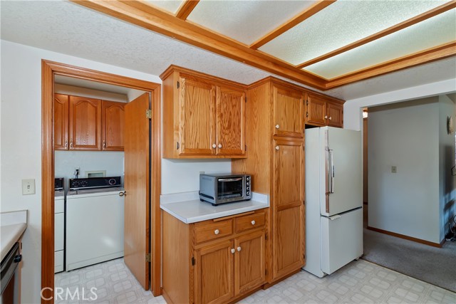 Detail Gallery Image 15 of 32 For 1165 Monte Vista, Big Bear City,  CA 92314 - 3 Beds | 2 Baths