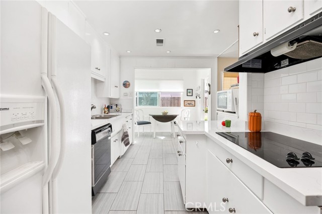 Detail Gallery Image 21 of 41 For 2924 Pecos, Riverside,  CA 92506 - 3 Beds | 2 Baths