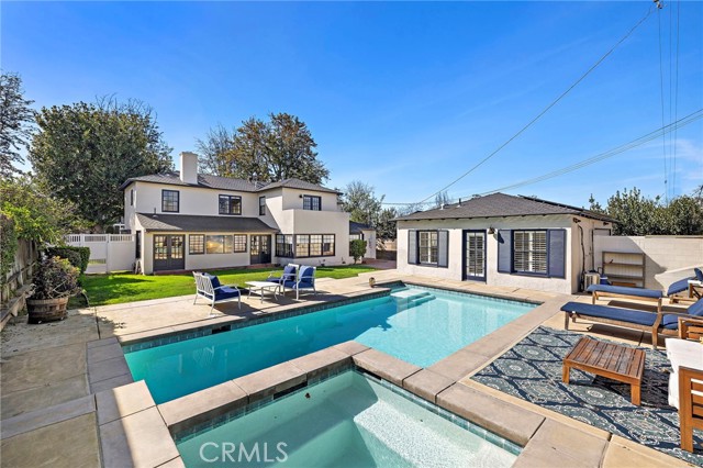 Detail Gallery Image 2 of 28 For 3930 Myrtle, Long Beach,  CA 90807 - 3 Beds | 3/1 Baths