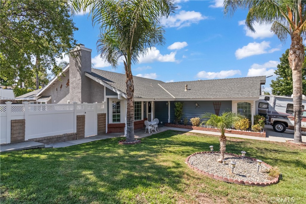 MLS #SR25215256 image #1