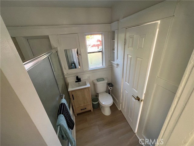 Detail Gallery Image 8 of 12 For 1084 N Almond Ct, Long Beach,  CA 90813 - 1 Beds | 1 Baths