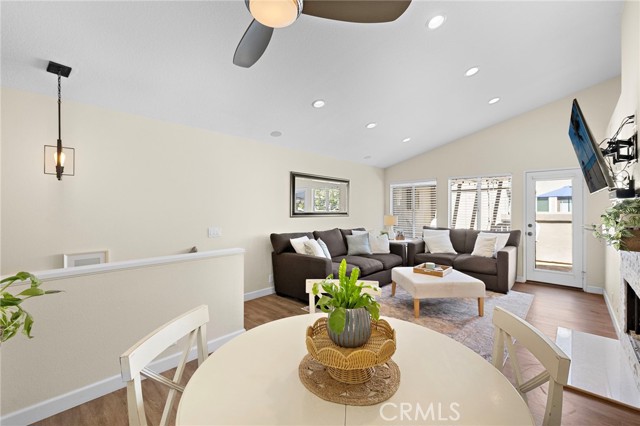 Detail Gallery Image 9 of 31 For 26433 Portola, Mission Viejo,  CA 92692 - 2 Beds | 2 Baths