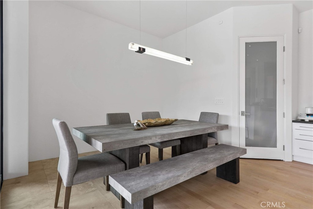 MLS #SR25258092 image #7