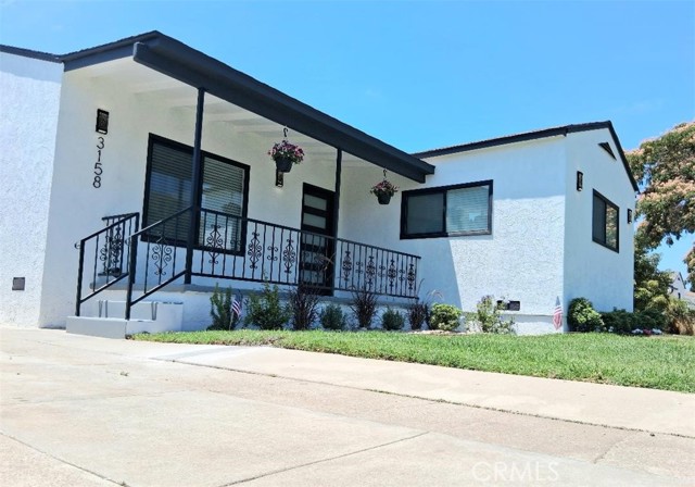 3158 W 153rd Street, Gardena CA: https://media.crmls.org/medias/eae96176-2ffa-429e-91d4-96004762f0b6.jpg