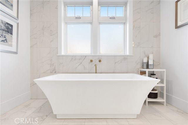 4164 Sunnyslope Avenue, Sherman Oaks CA: https://media.crmls.org/medias/eae98064-2325-47a2-bf04-e9cfa8897b03.jpg